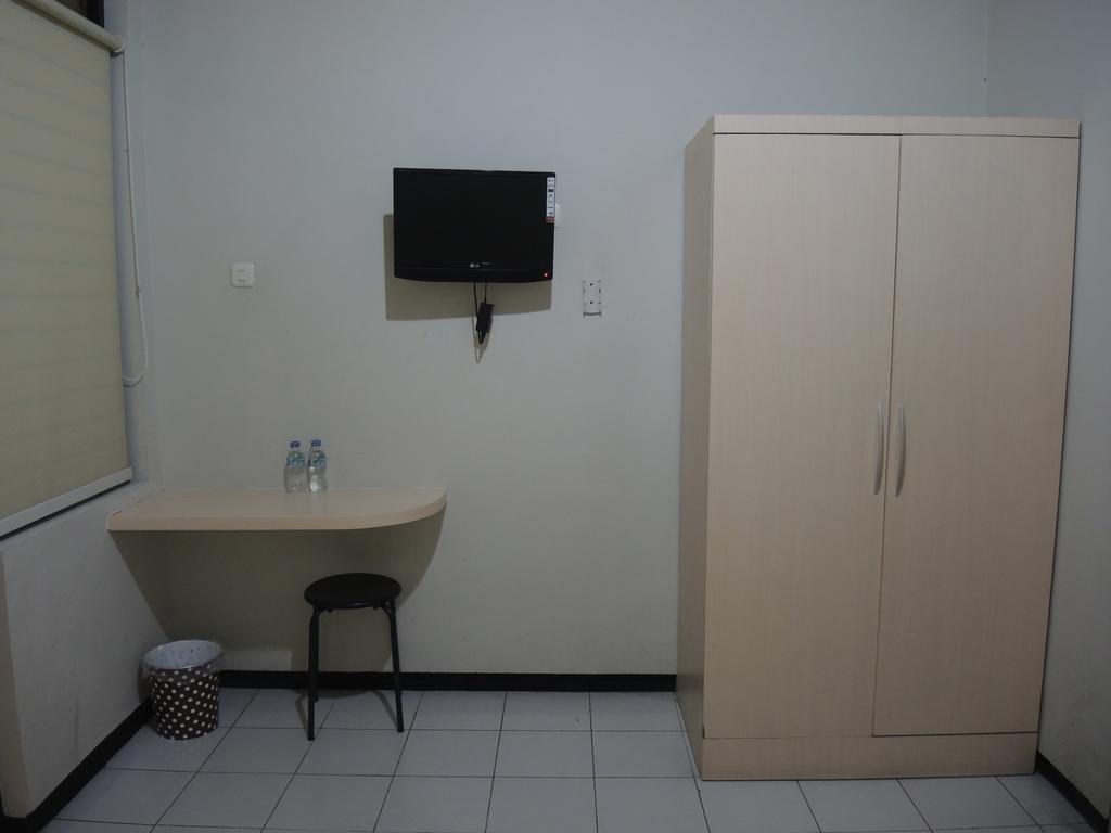 Swk 95 Hotel Surabaya Camera foto